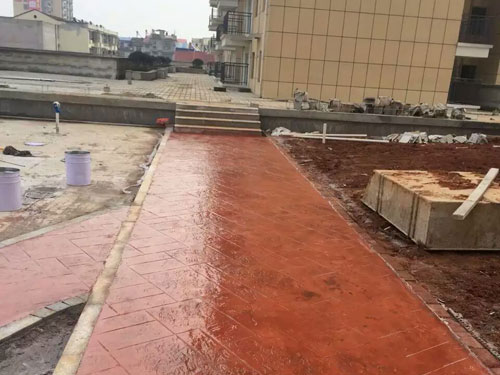 內蒙白城壓印地坪道路